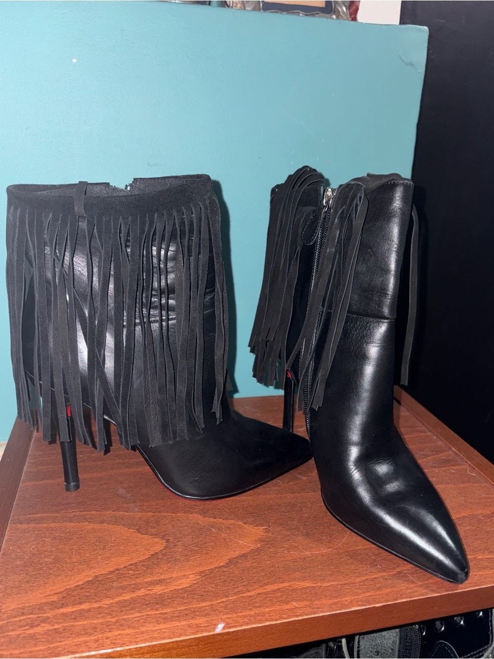 BB.GG Italy Fringed Leather Heeled Booties size 6